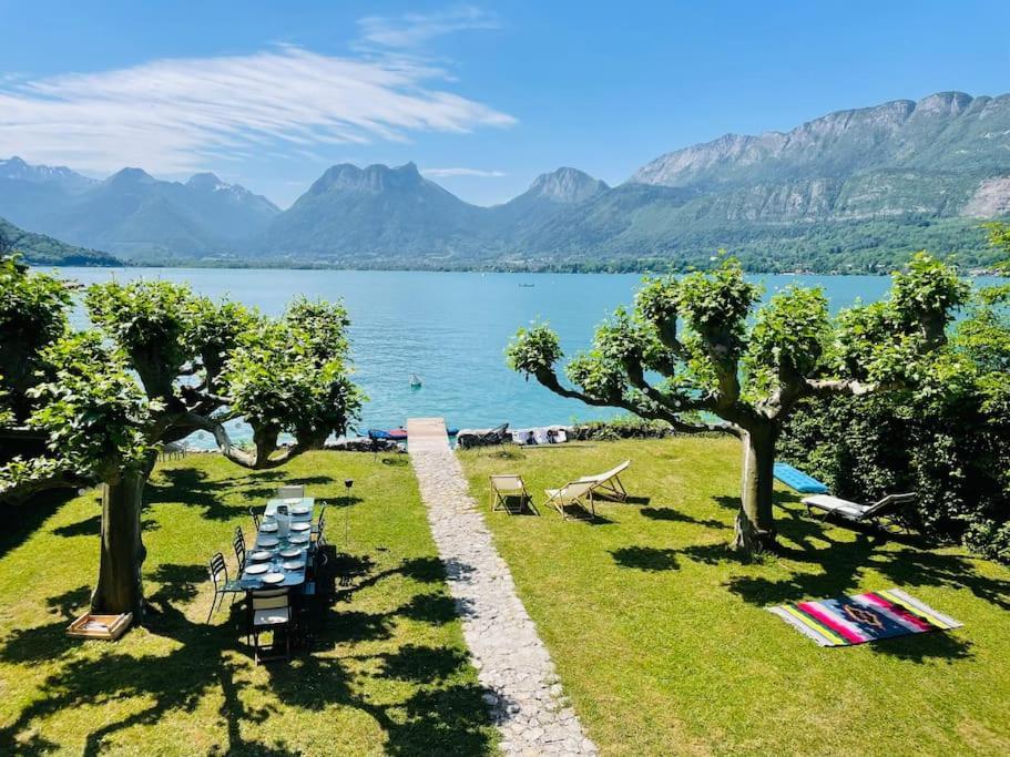 Les Clapotis Chambres Pieds Dans L Eau Lac D Annecy Angon Buitenkant foto